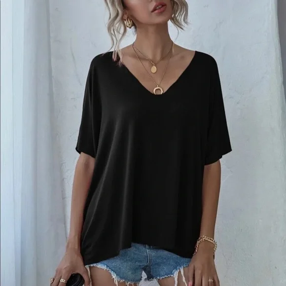 Black V Neck batwing sleeve slouchy tee - Picture 3 of 7